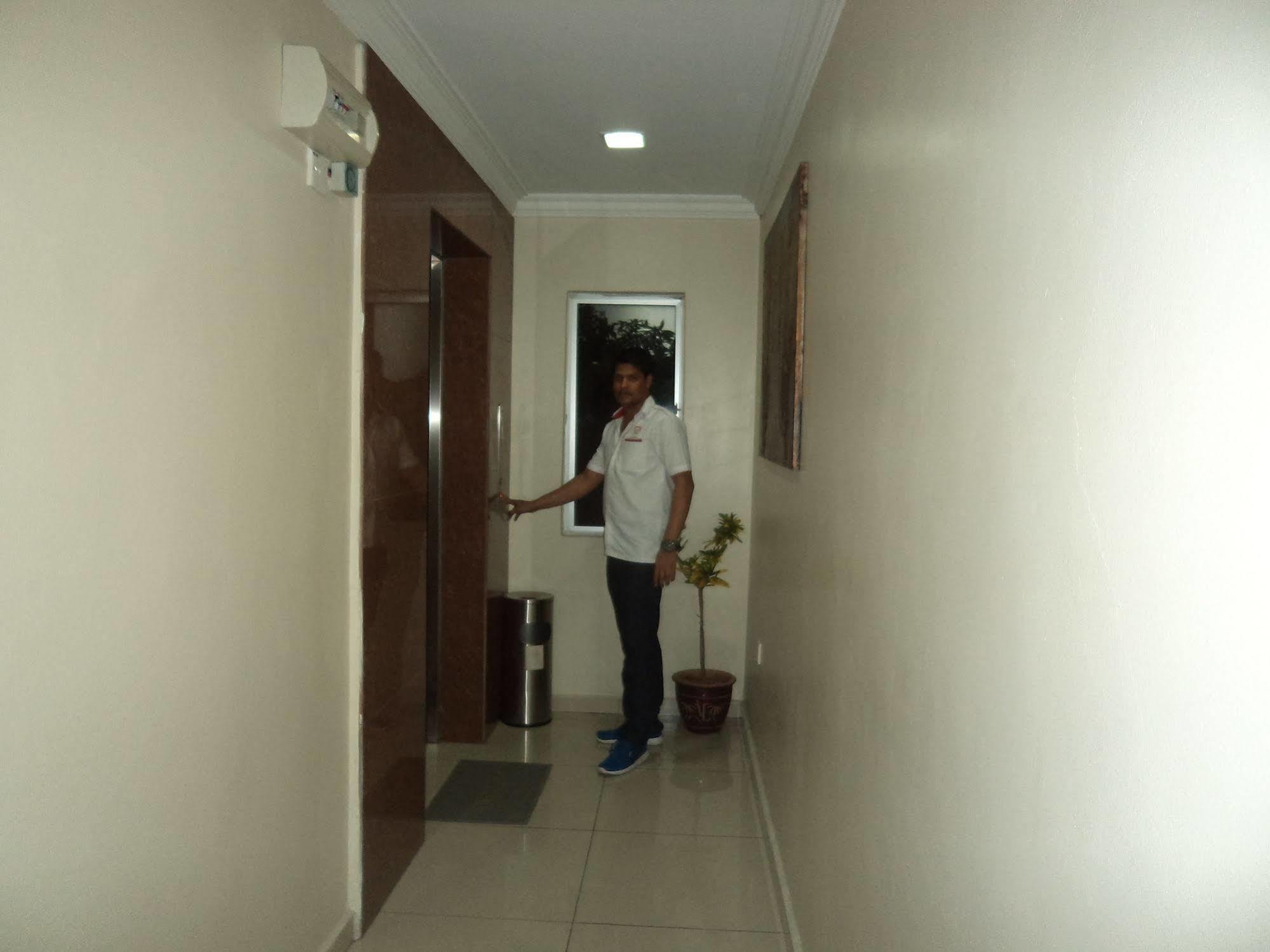 Oyo 424 Kk Inn Hotel Ampang  Kültér fotó
