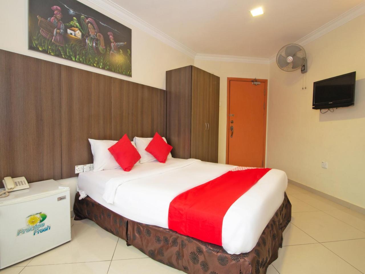 Oyo 424 Kk Inn Hotel Ampang  Kültér fotó