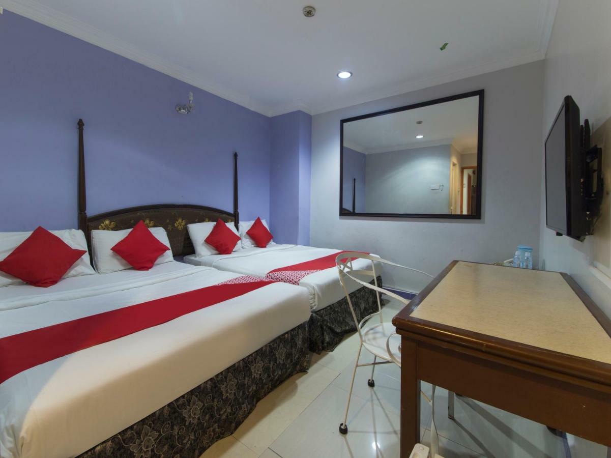 Oyo 424 Kk Inn Hotel Ampang  Kültér fotó